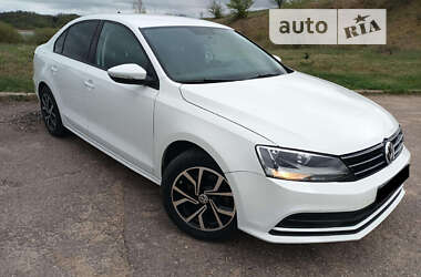 Седан Volkswagen Jetta 2016 в Житомире