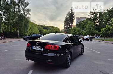 Седан Volkswagen Jetta 2014 в Виннице