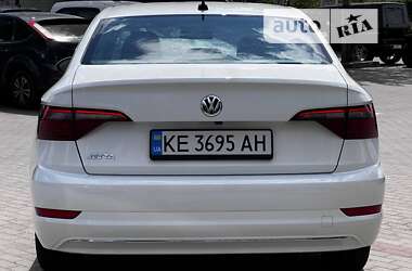 Седан Volkswagen Jetta 2021 в Днепре