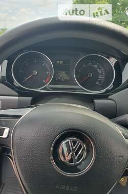 Седан Volkswagen Jetta 2015 в Мукачево