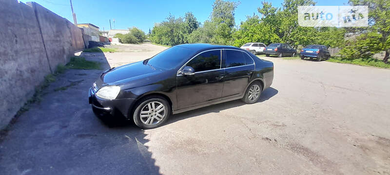 Седан Volkswagen Jetta 2006 в Кропивницком