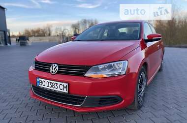 Седан Volkswagen Jetta 2012 в Зборові