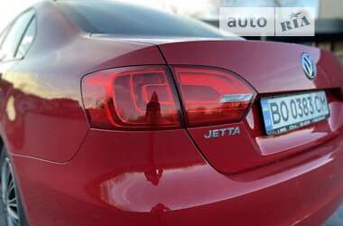 Седан Volkswagen Jetta 2012 в Зборові