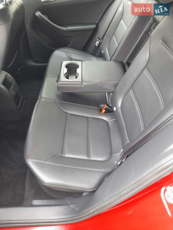 Седан Volkswagen Jetta 2017 в Макарове фото 14 Седан Volkswagen Jetta 2017 в Макарове