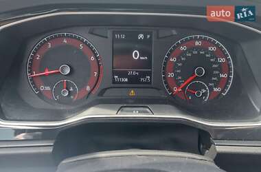 Седан Volkswagen Jetta 2019 в 