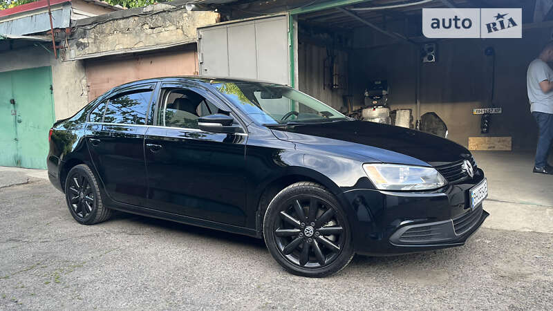 Седан Volkswagen Jetta 2012 в Одесі