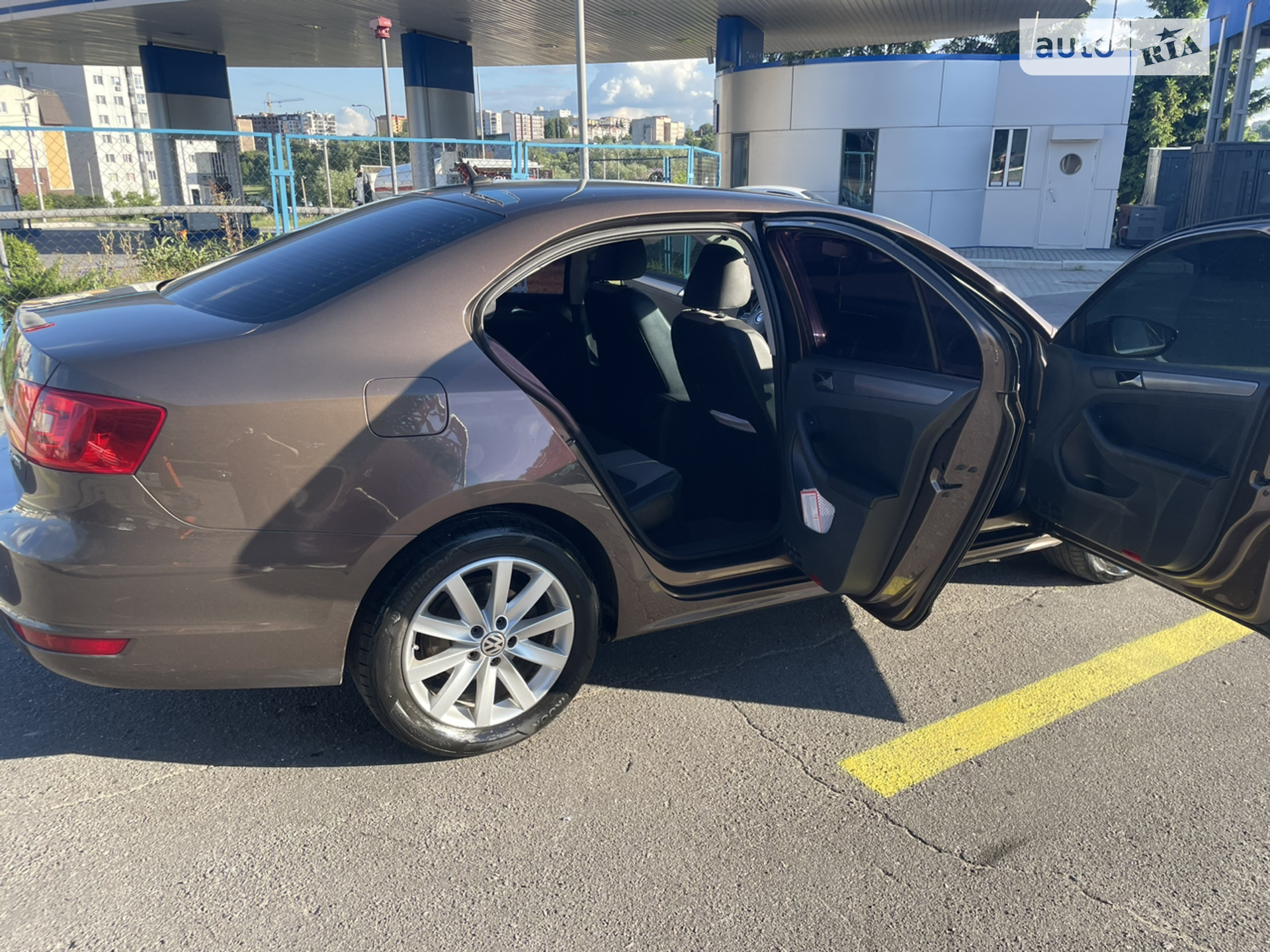 2011 Volkswagen Jetta - мініатюра 12