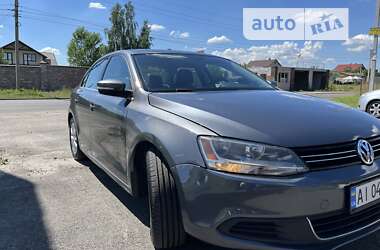 Седан Volkswagen Jetta 2012 в Софиевской Борщаговке