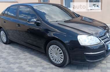 Седан Volkswagen Jetta 2005 в Харькове