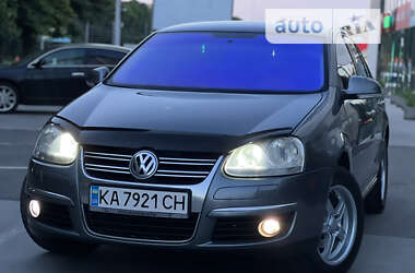 Седан Volkswagen Jetta 2008 в Ровно