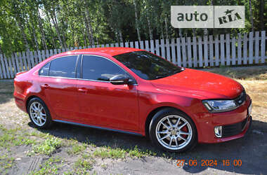 Седан Volkswagen Jetta 2012 в Дніпрі