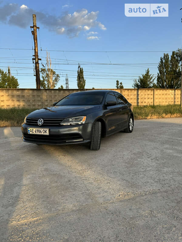 Седан Volkswagen Jetta 2015 в Кривом Роге