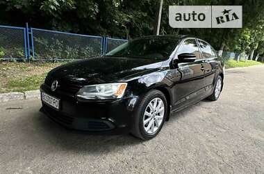 Седан Volkswagen Jetta 2012 в Львове