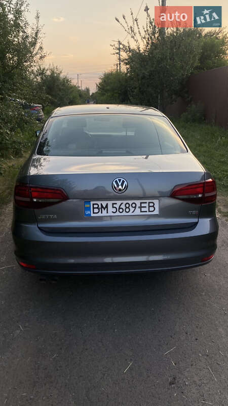 Седан Volkswagen Jetta 2015 в Сумах