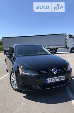 Седан Volkswagen Jetta 2013 в Кропивницькому