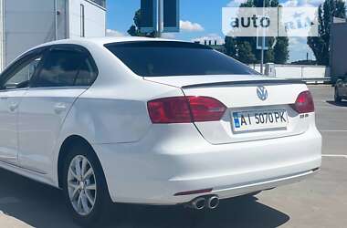 Седан Volkswagen Jetta 2012 в Києві