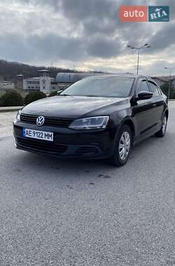 Седан Volkswagen Jetta 2012 в Дніпрі