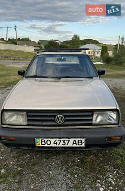 Седан Volkswagen Jetta 1988 в 