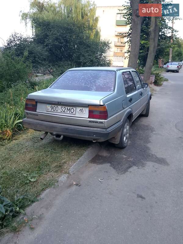 Седан Volkswagen Jetta 1986 в Красилове