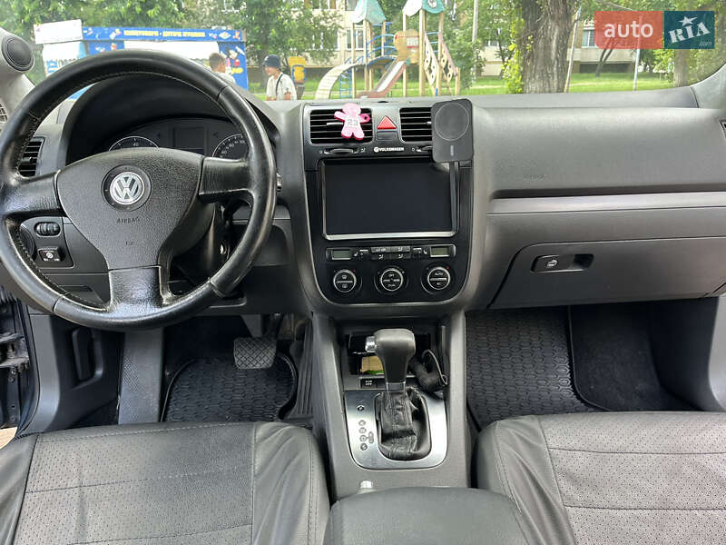 Седан Volkswagen Jetta 2009 в Киеве