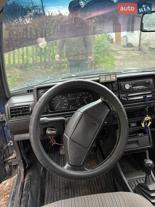 Седан Volkswagen Jetta 1990 в Львове