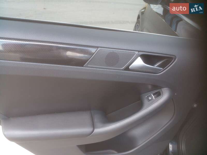 Седан Volkswagen Jetta 2014 в Подольске