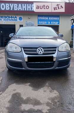 Седан Volkswagen Jetta 2005 в Сумах