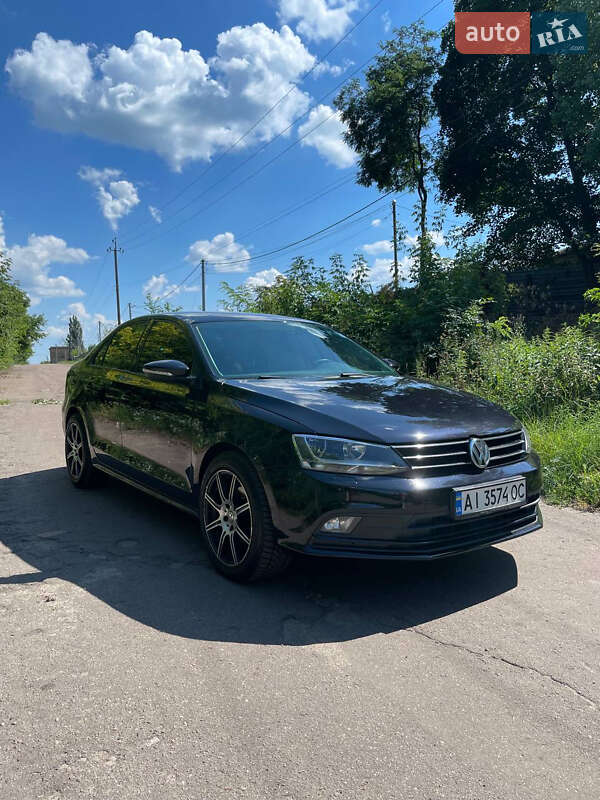 Седан Volkswagen Jetta 2015 в Білій Церкві
