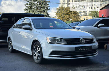 Седан Volkswagen Jetta 2017 в Киеве