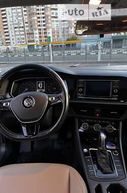 Седан Volkswagen Jetta 2018 в Харькове