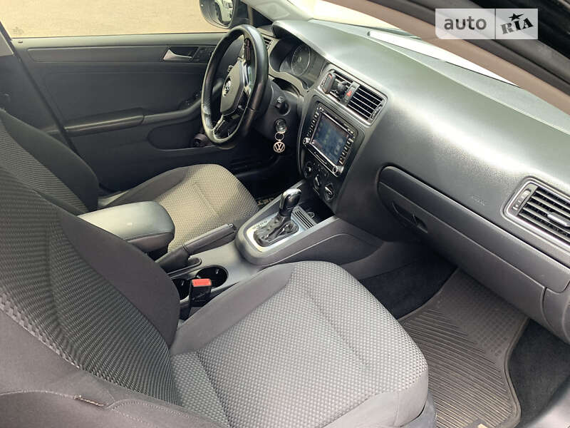 Седан Volkswagen Jetta 2014 в Киеве