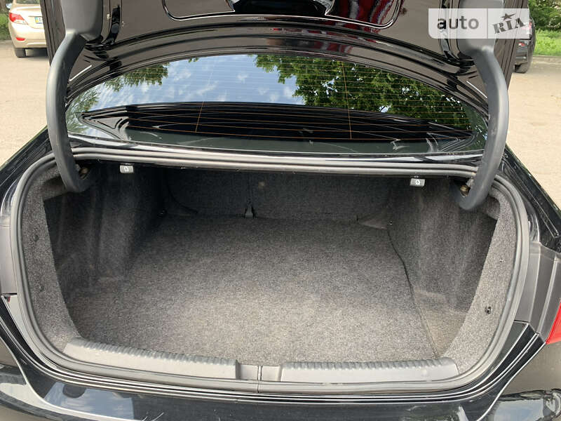 Седан Volkswagen Jetta 2014 в Киеве
