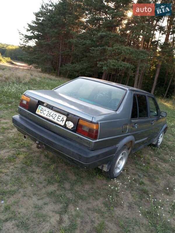 Седан Volkswagen Jetta 1991 в Львове