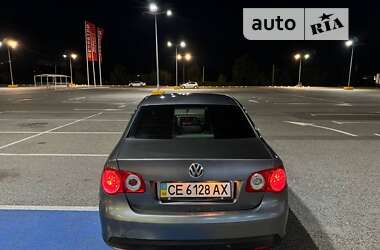 Седан Volkswagen Jetta 2008 в Чернівцях