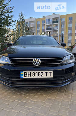 Седан Volkswagen Jetta 2015 в Одессе