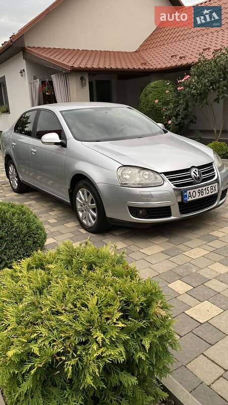 Volkswagen Jetta 2008