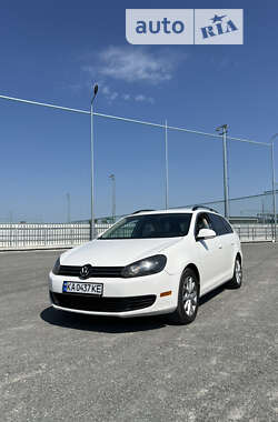 Універсал Volkswagen Jetta 2011 в Києві