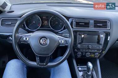 Седан Volkswagen Jetta 2015 в Черкассах