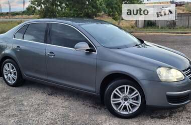 Седан Volkswagen Jetta 2008 в Львові