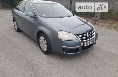 Седан Volkswagen Jetta 2006 в Бучаче