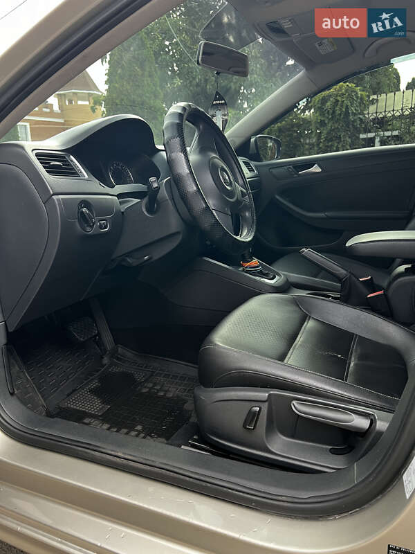 Седан Volkswagen Jetta 2014 в Белой Церкви