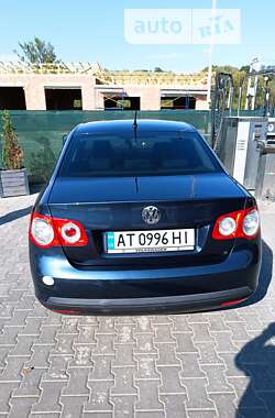 Седан Volkswagen Jetta 2008 в Снятине