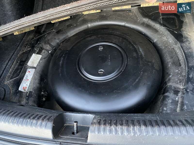 Седан Volkswagen Jetta 2011 в Гайвороні