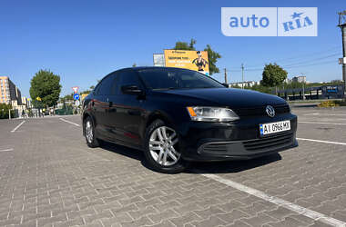 Седан Volkswagen Jetta 2012 в Києві