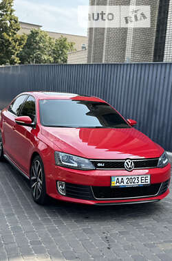 Седан Volkswagen Jetta 2013 в Киеве