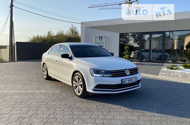 Седан Volkswagen Jetta 2014 в Львове