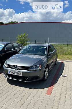 Седан Volkswagen Jetta 2012 в Подволочиске