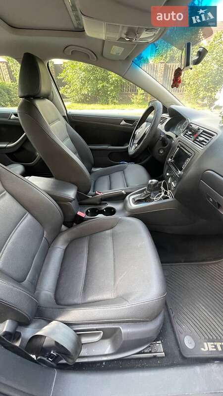 Седан Volkswagen Jetta 2011 в Софіївській Борщагівці фото 5 Седан Volkswagen Jetta 2011 в Софіївській Борщагівці