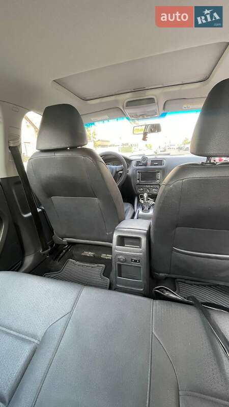 Седан Volkswagen Jetta 2011 в Софіївській Борщагівці фото 10 Седан Volkswagen Jetta 2011 в Софіївській Борщагівці