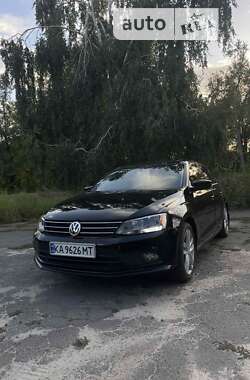 Седан Volkswagen Jetta 2015 в Кривому Розі